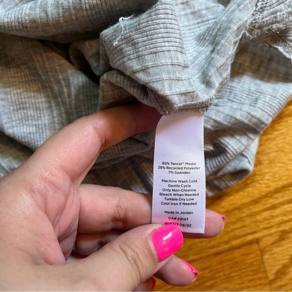 Haven well within light gray sleep tunic shirt size medium - Picture 5 of 5